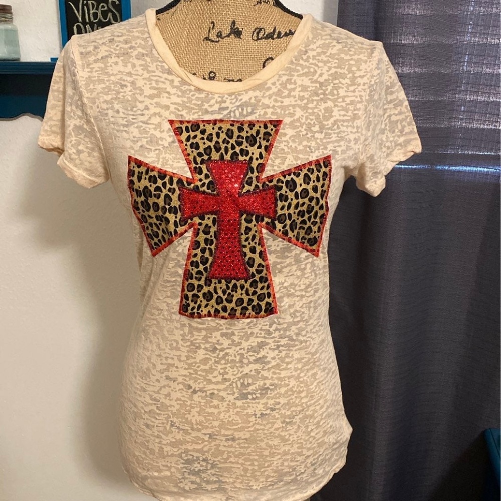Red & Leopard Cross Tee